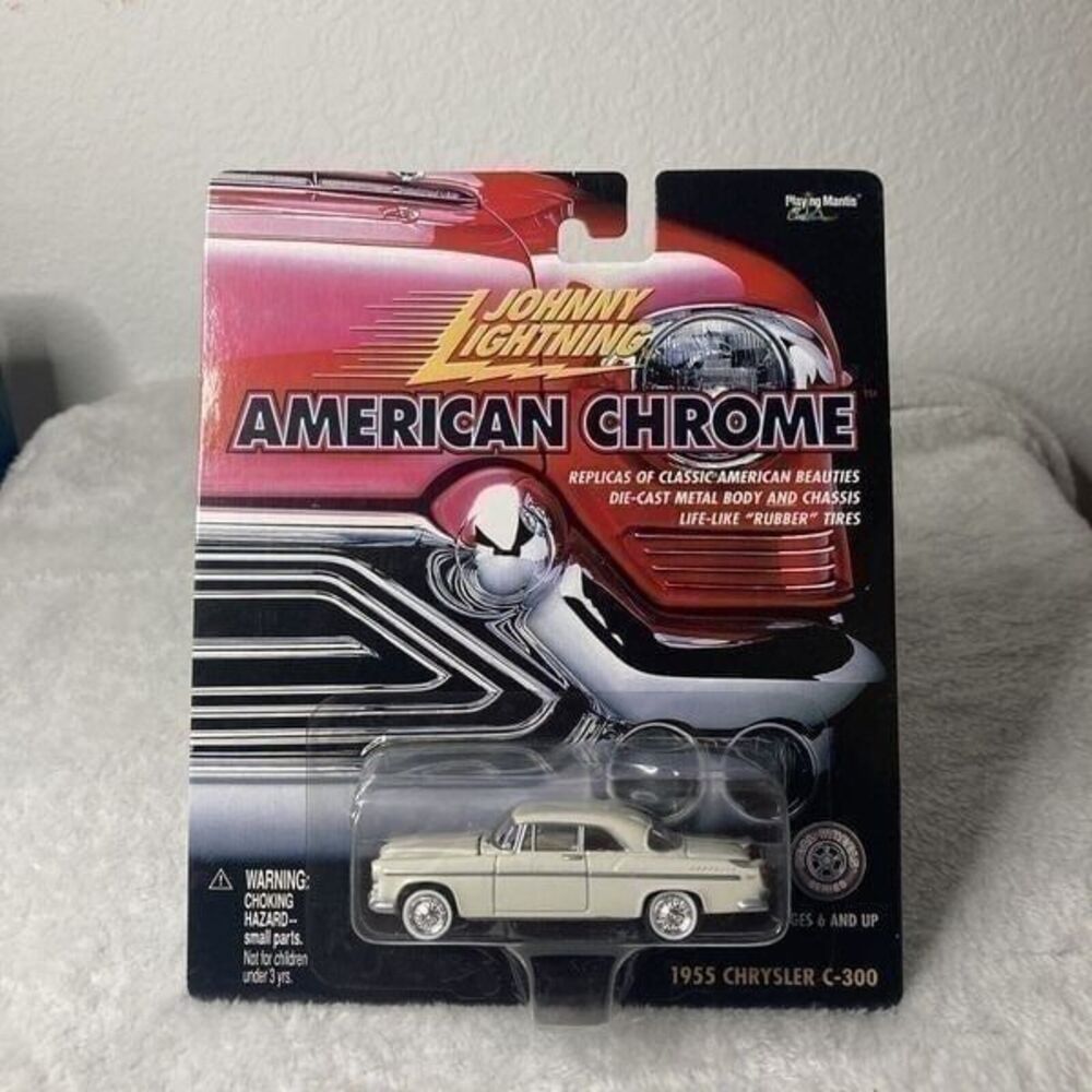 Johnny Lightning 1955 CHRYSLER C-300 AMERICAN CHROME    1:64